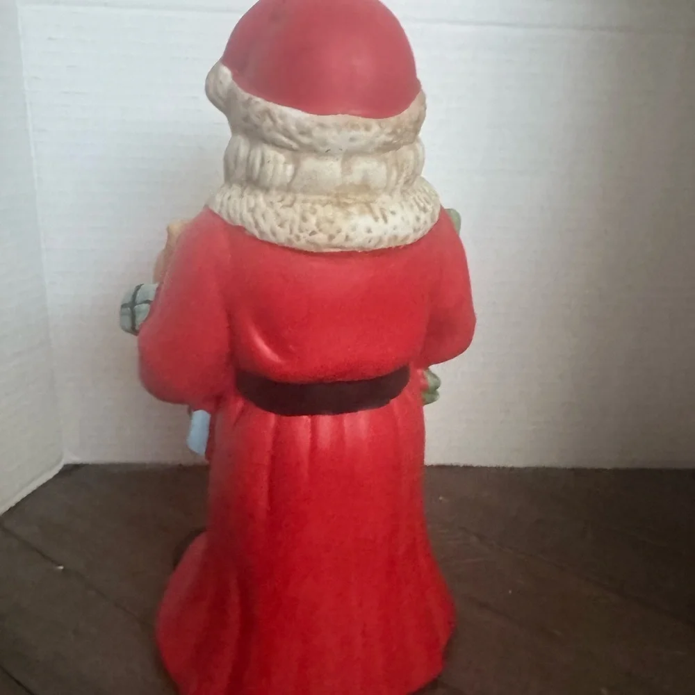 Vintage Santa Claus Figurine in Red and Green